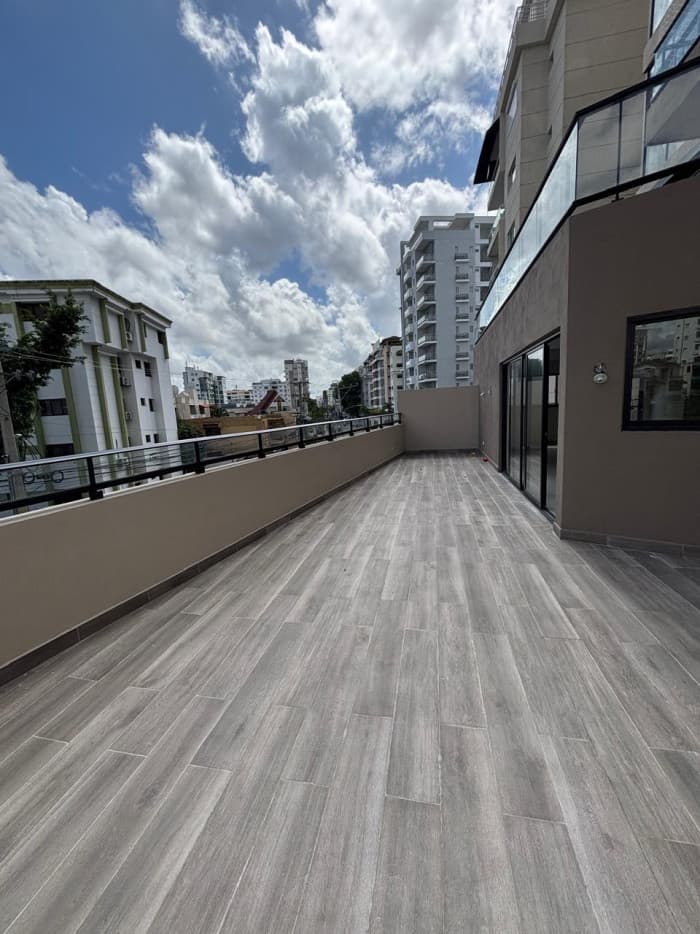 Apartamento en Venta con terraza en Evaristo Morales - foto 1