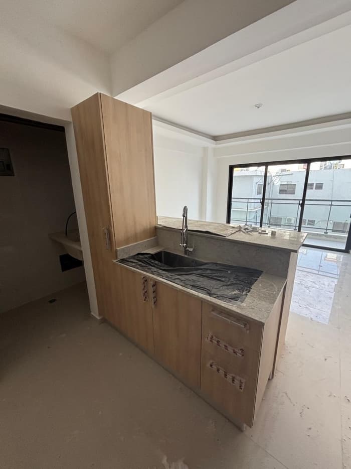 Venta de apartamento 1h en lujoso edificio en Gazcue - foto 1