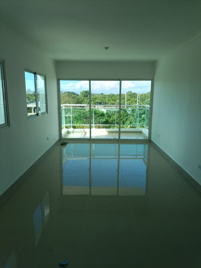 Apartamento en venta a estrenar sector de Las Américas - foto 1