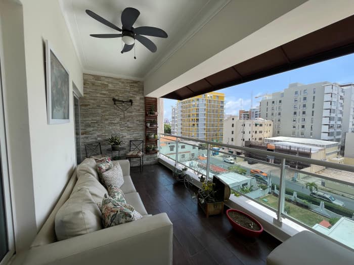 Apartamento Amueblado en Renta, en Evaristo Morales - foto 1