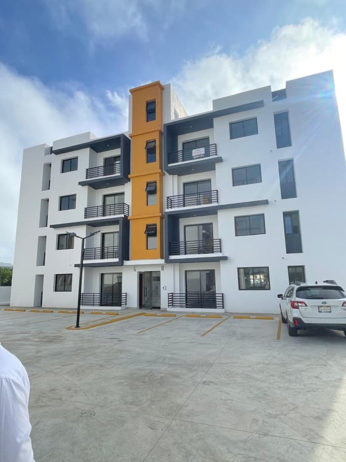 Apartamento nuevo en venta en los Alamos, Santiago - foto 1