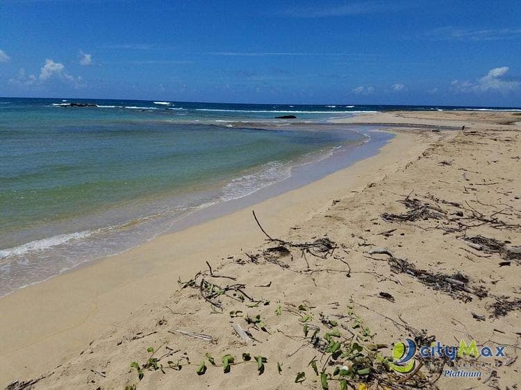 TERRENO EN VENTA CON PLAYA EN MICHES  - foto 1