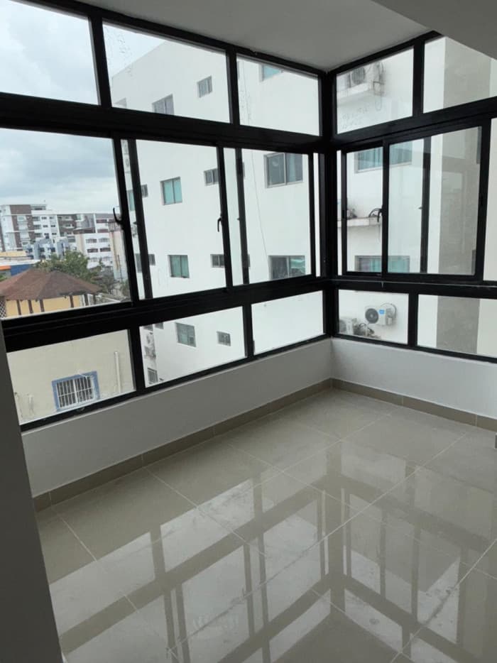 Venta de apartamento nuevo en Bella Vista - foto 2