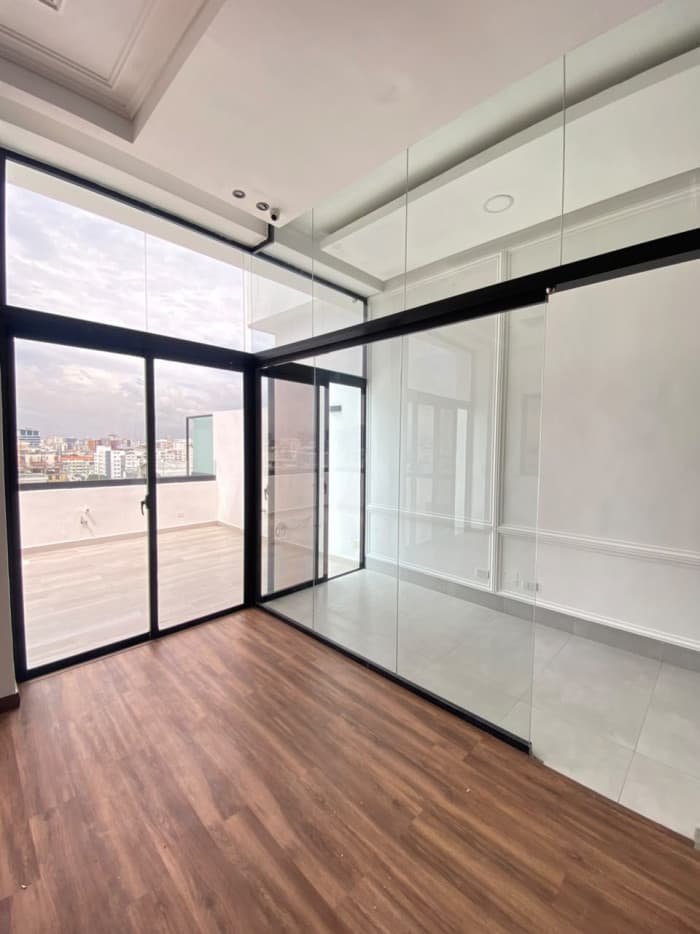 Venta de Penthouse en Evaristo Morales, Santo Domingo - foto 3
