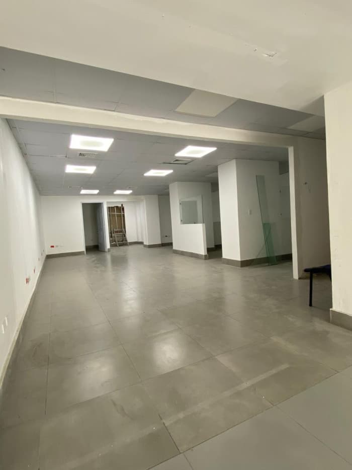 Local Comercial en Renta Av 27 de febrero Santo Domingo - foto 2