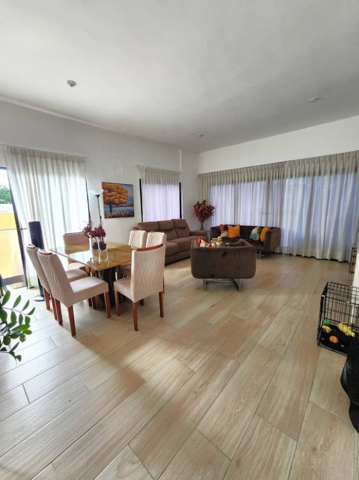 Apartamento en venta en Naco 3nivel, 3 hab, 2 parqueos - foto 3