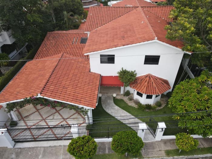 Casa en Venta  en  Altos de Arroyo Hondo III - foto 4