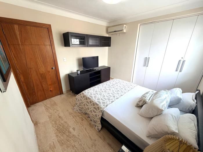 Venta de Apartamento amueblado en Naco, Santo Domingo - foto 4