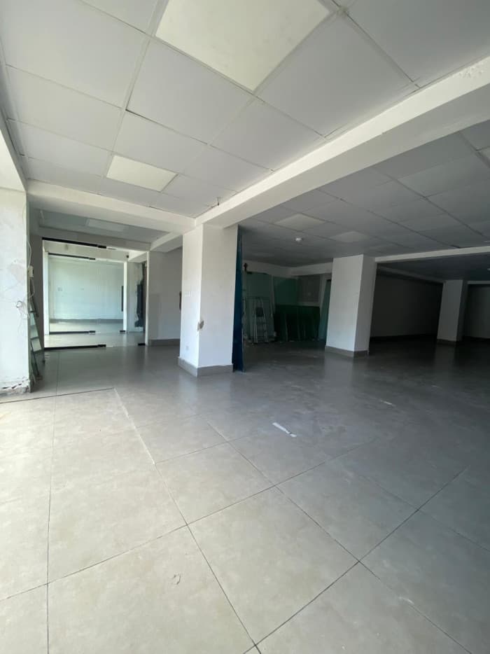 Local Comercial en Renta Av 27 de febrero Santo Domingo - foto 2