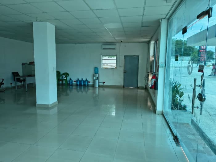 Local comercial y Car Wash en alquiler en Barahona - foto 3