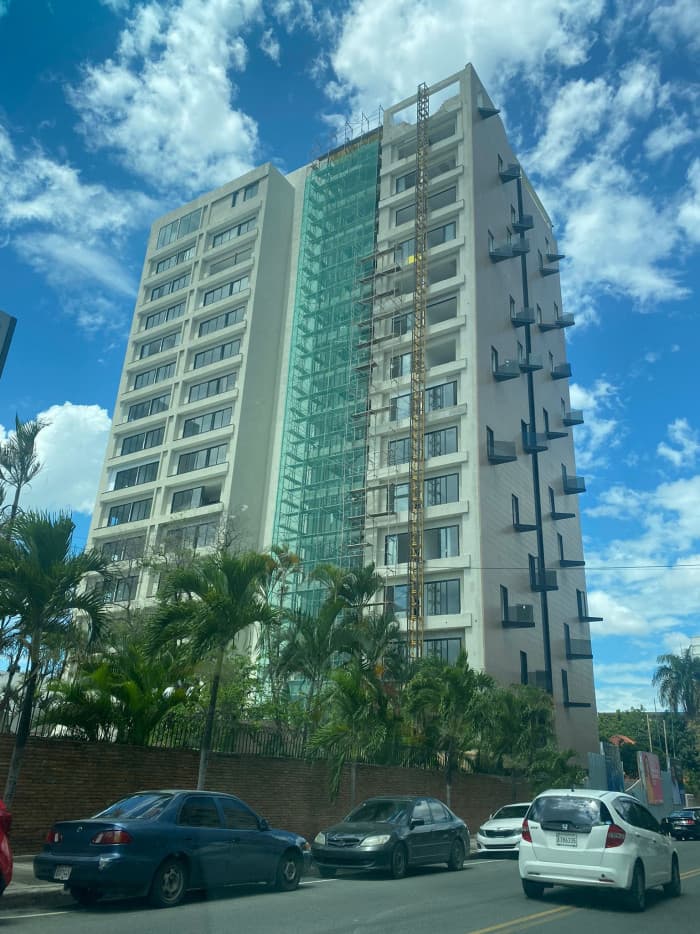 Venta de Apartamento sector de Piantini, Santo Domingo. - foto 4