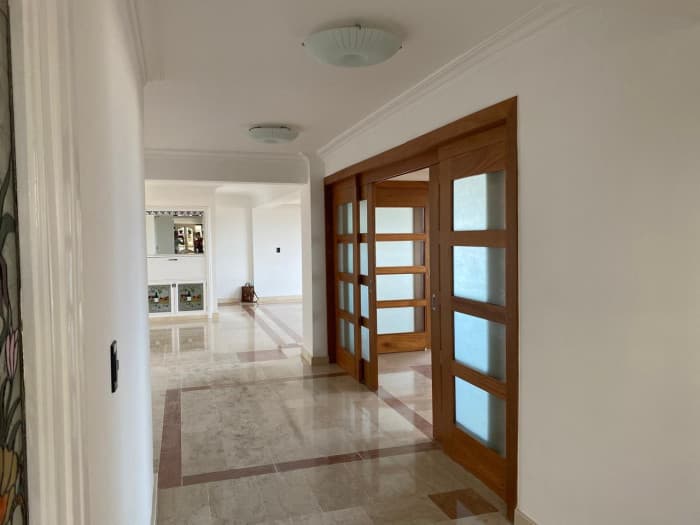 Espectacular Apartamento en alquiler Av. Anacaona - foto 3