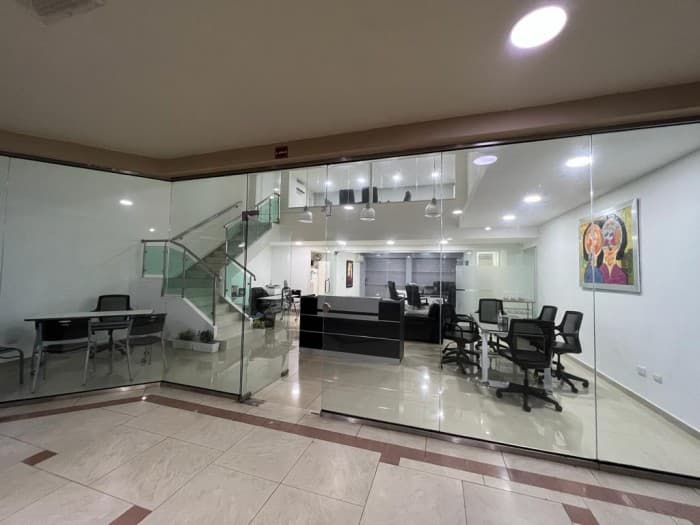 Local en Venta y Alquiler en Malecon Center - foto 4