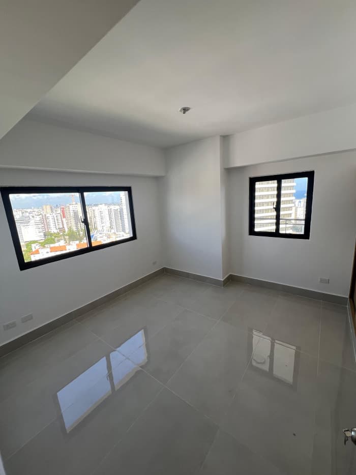 Alquiler de Apartamento de 2 Habitaciones, La Esperilla - foto 4