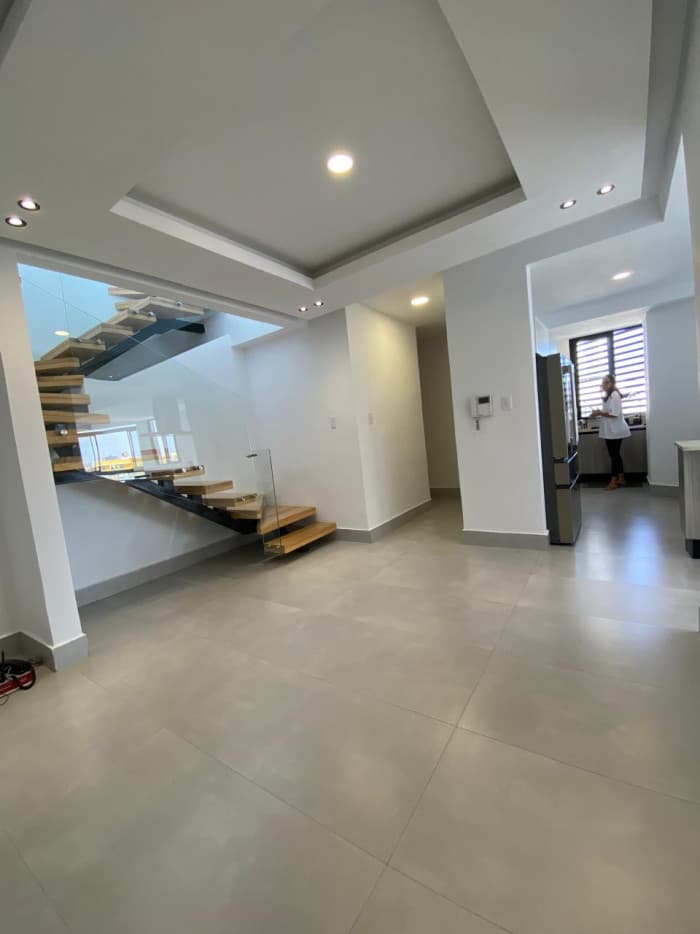 Venta de Penthouse en Evaristo Morales - foto 3