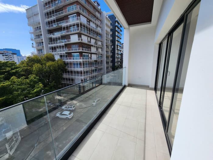 Apartamento en venta en Naco 5 nivel, 3 habitaciones  - foto 4