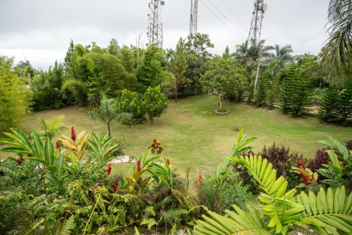 Venta de Espectacular Villa, La Colonia San Cristobal - foto 4