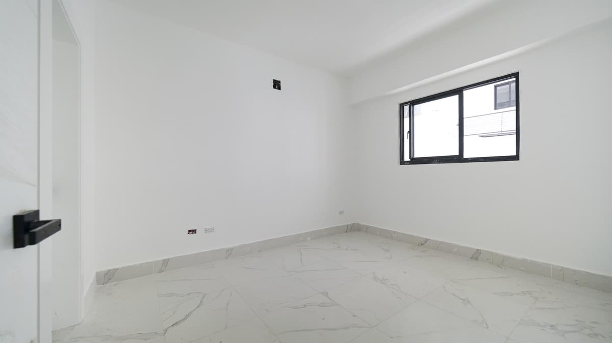 Venta de apartamento nuevo de 1 hab en Evaristo Morales - foto 2