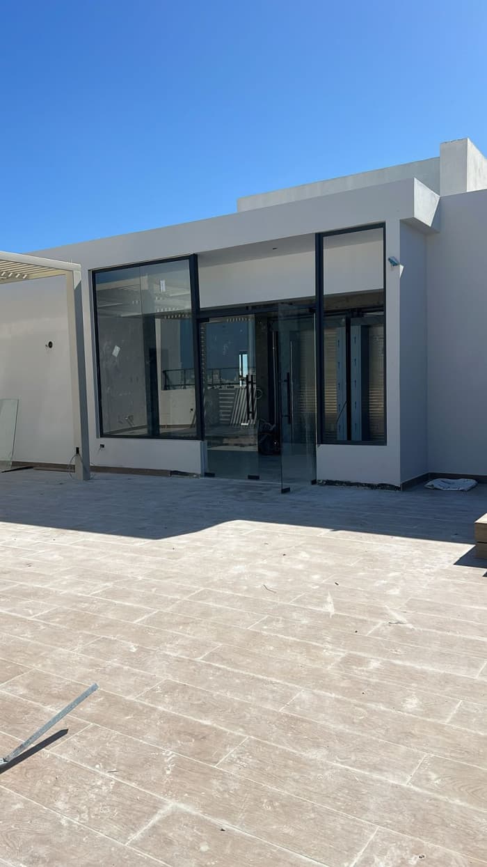 Venta de apartamento céntrico en Evaristo Morales - foto 2