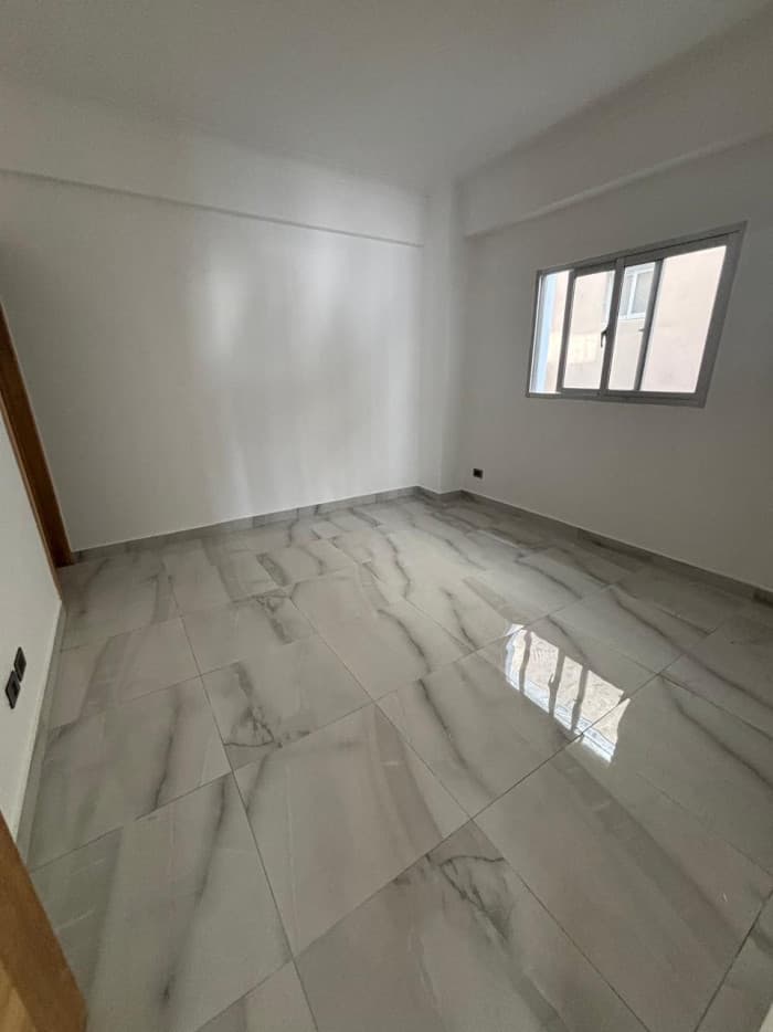 Alquiler de apartamento de 2 habitaciones en El Millón  - foto 4