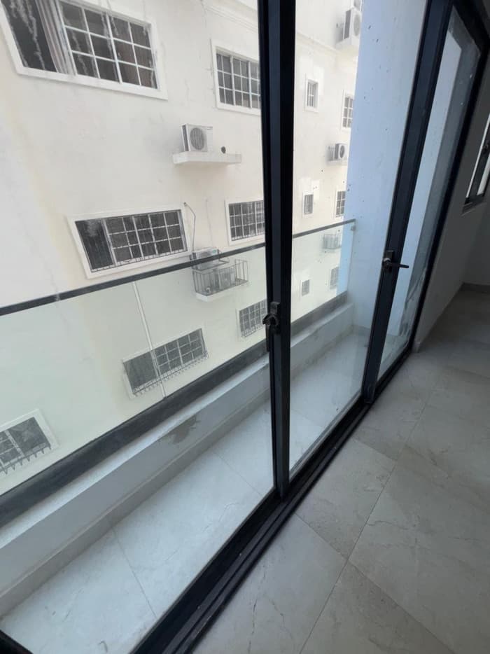 Venta de apartamento 1h, 1.5b en Evaristo Morales - foto 2