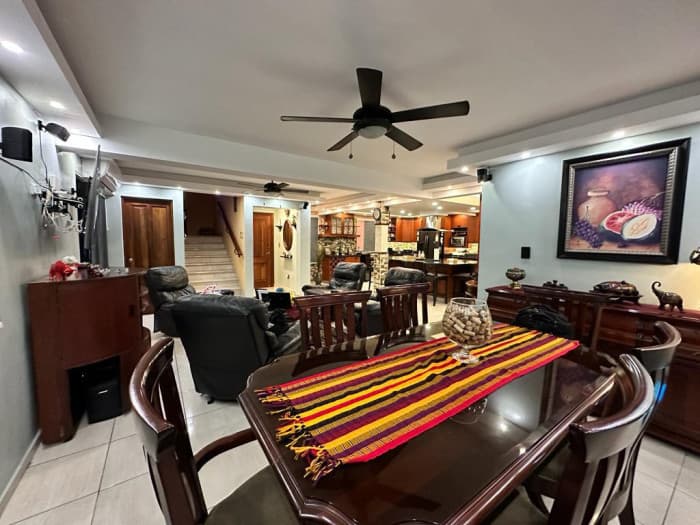 Casa de 2 niveles en Venta en Cuesta Hermosa III - foto 4