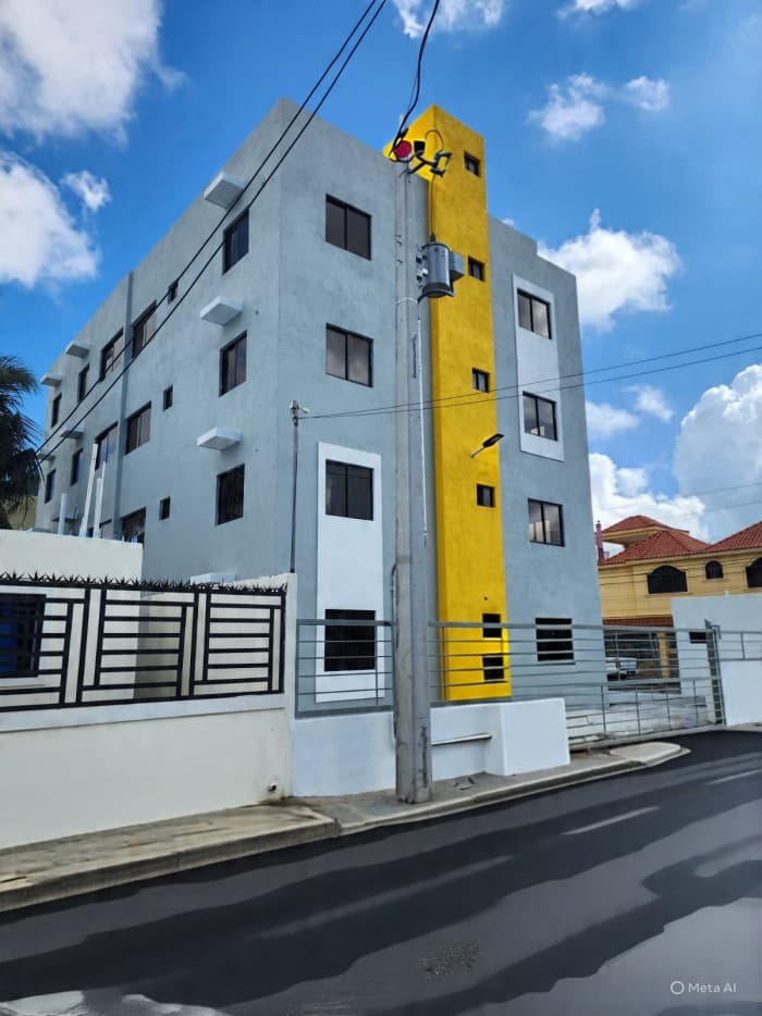 Apartamento en venta de 3 habitaciones en Santo Domingo - foto 4