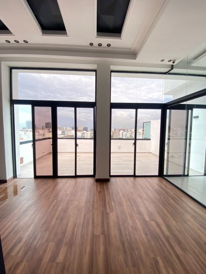 Venta de Penthouse en Evaristo Morales, Santo Domingo - foto 4