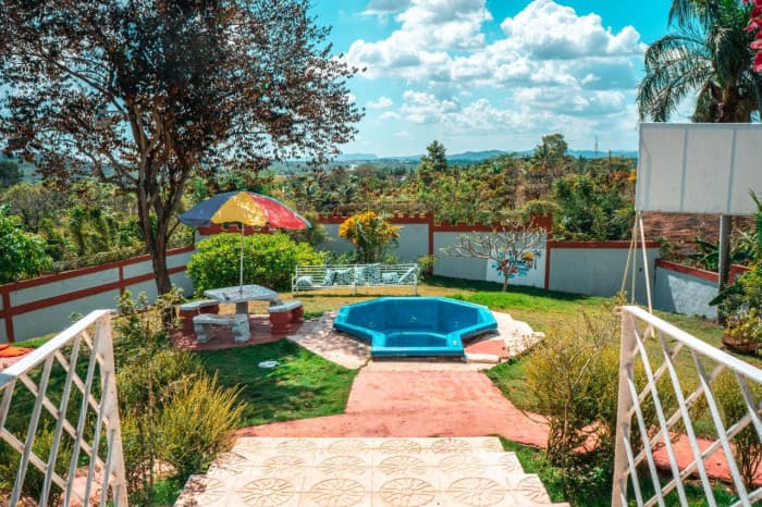 Villa Amueblada en Venta en Pedro Brand con piscina - foto 3