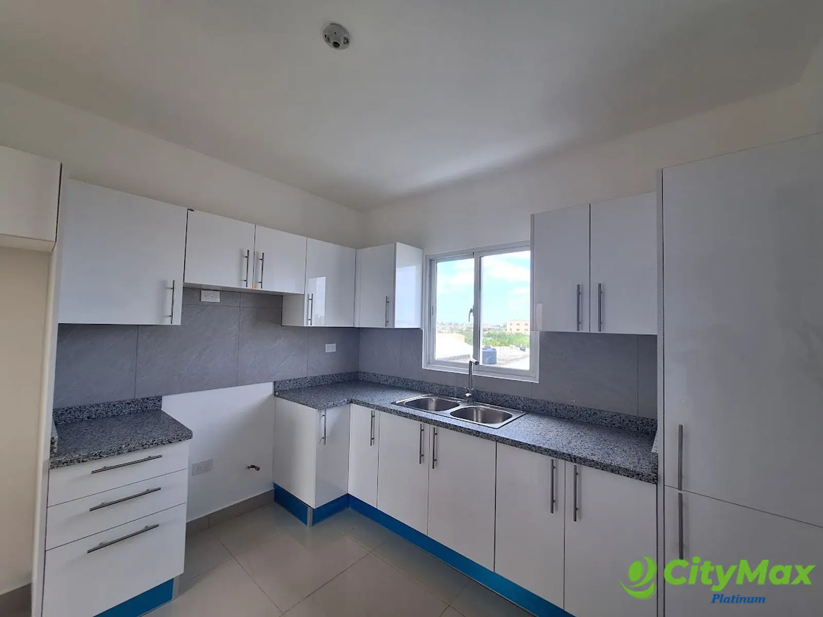 Apartamentos Modernos y Funcionales en San Isidro - foto 9