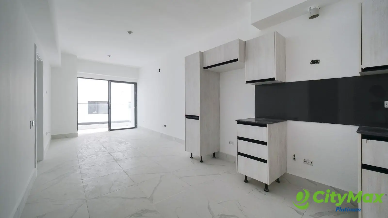 Apartamentos en venta en torre moderna en Evaristo Morales - foto 4