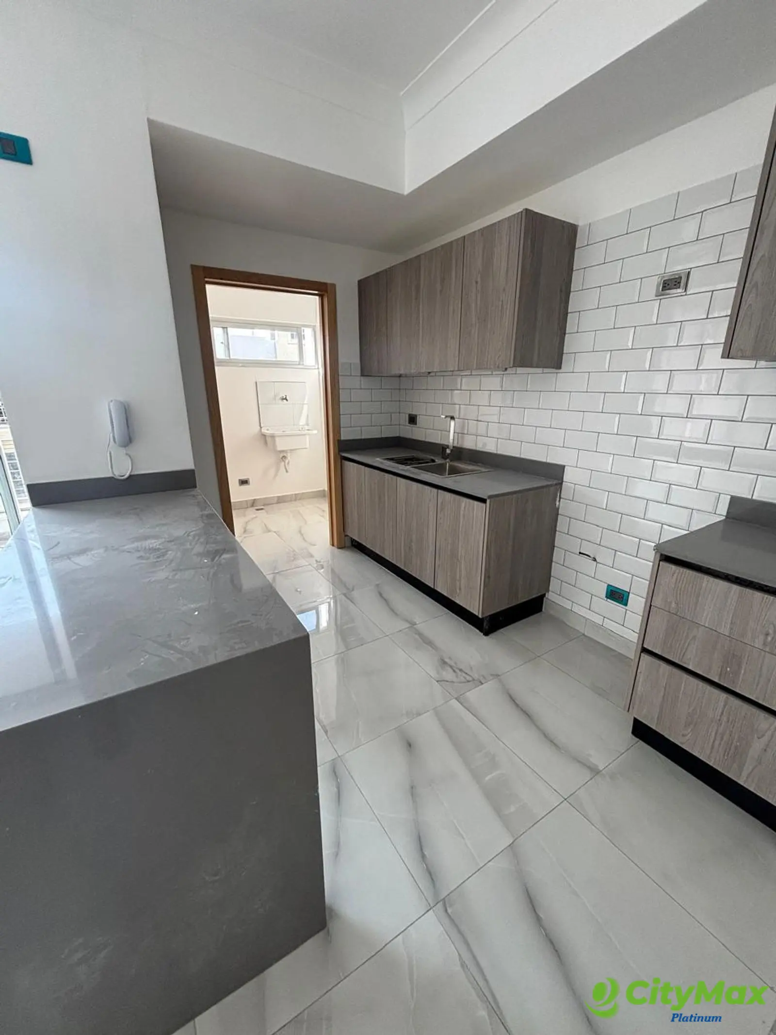 PROYECTA IV, torre de apartamentos de 1 y 2 habitaciones a pocos metros del parque las praderas - foto 1