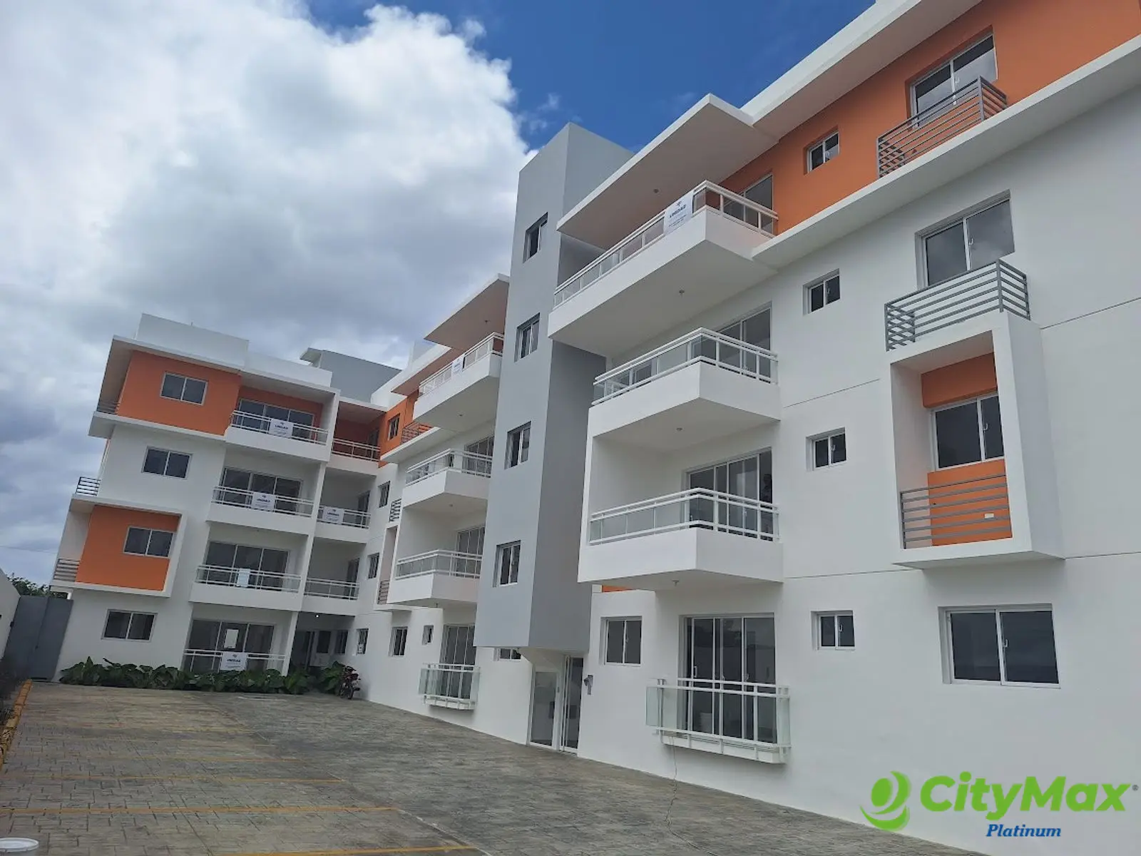Apartamentos Modernos y Funcionales en San Isidro - foto 2