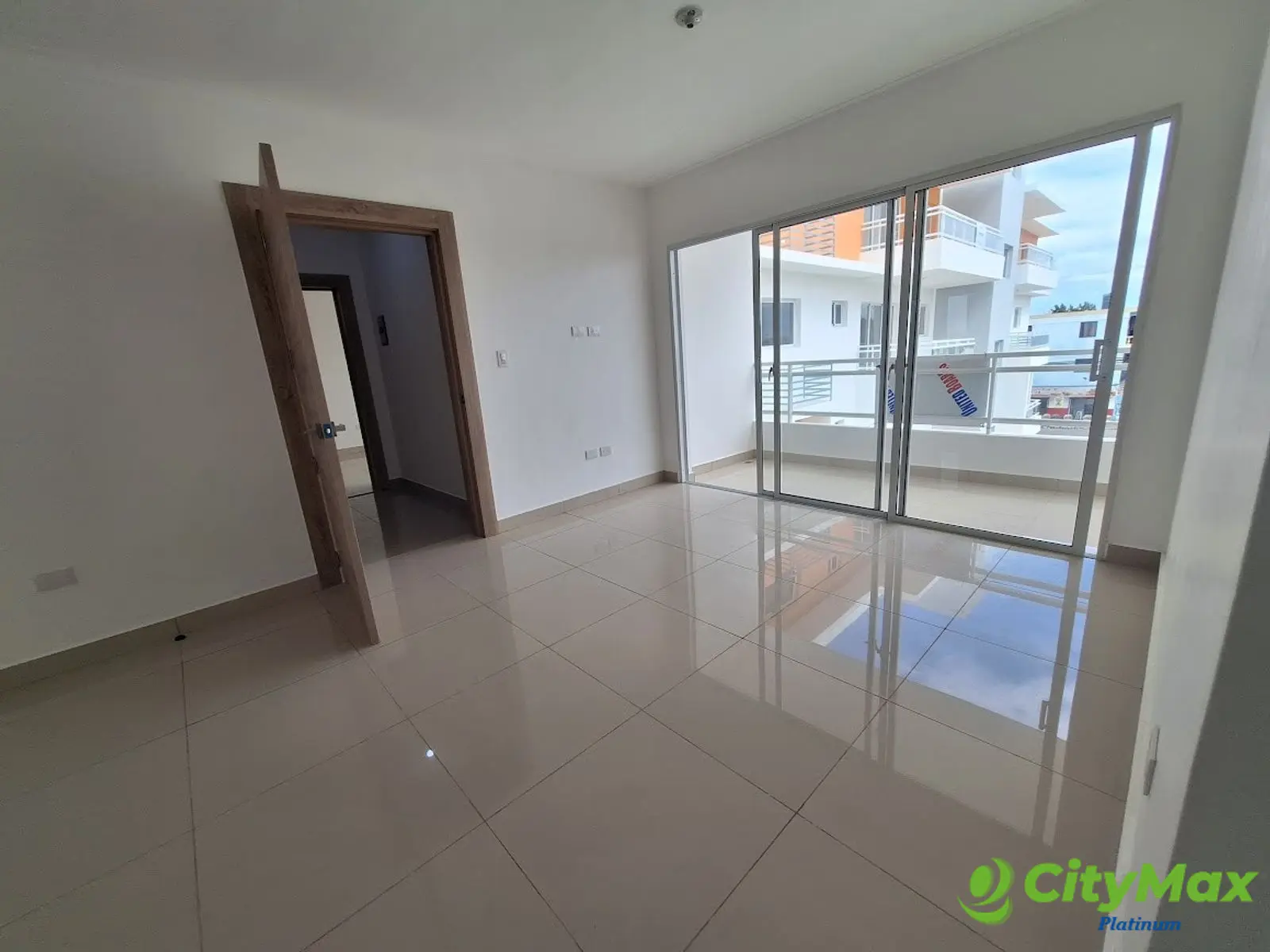 Apartamentos Modernos y Funcionales en San Isidro - foto 6