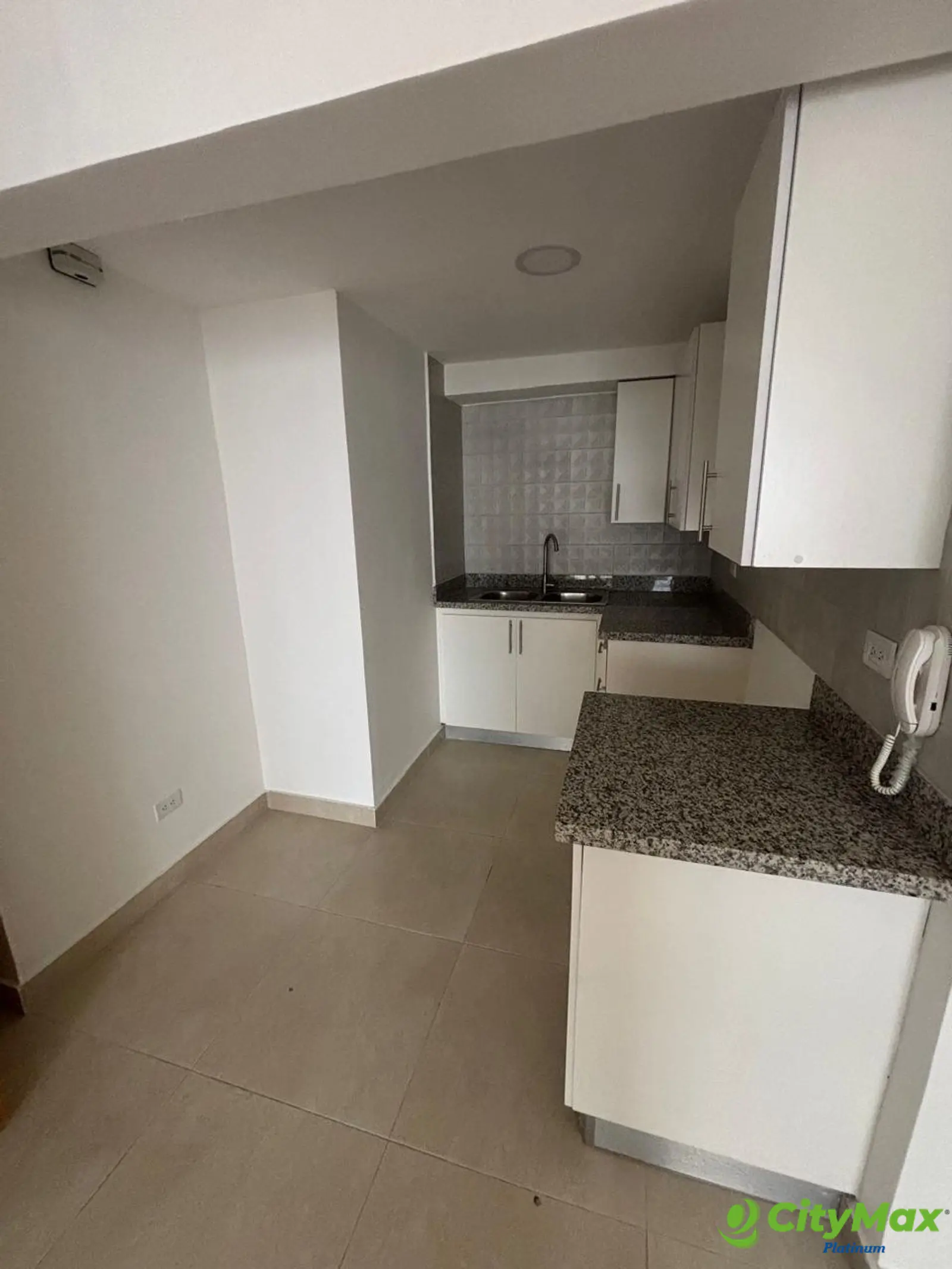 Apartamento en Venta en Evaristo Morales Santo Domingo - foto 1