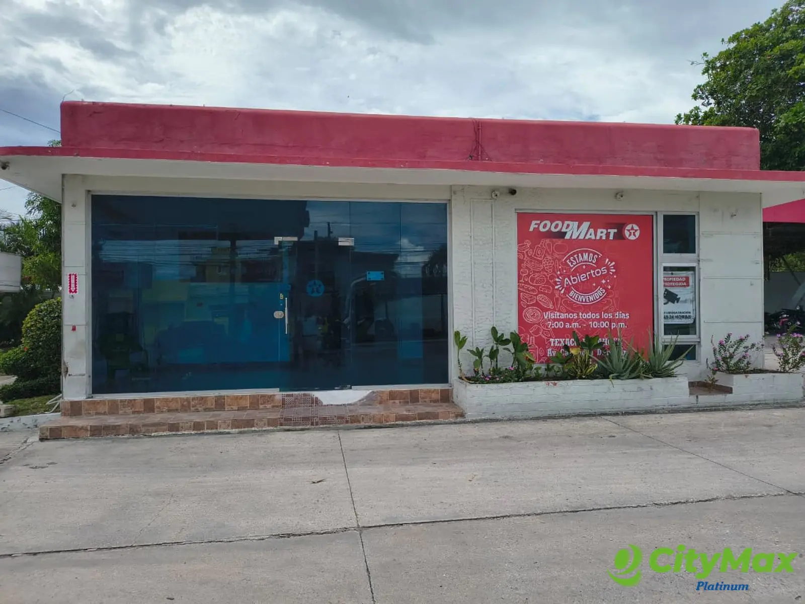 Local comercial y Car Wash en alquiler en Barahona - foto 1