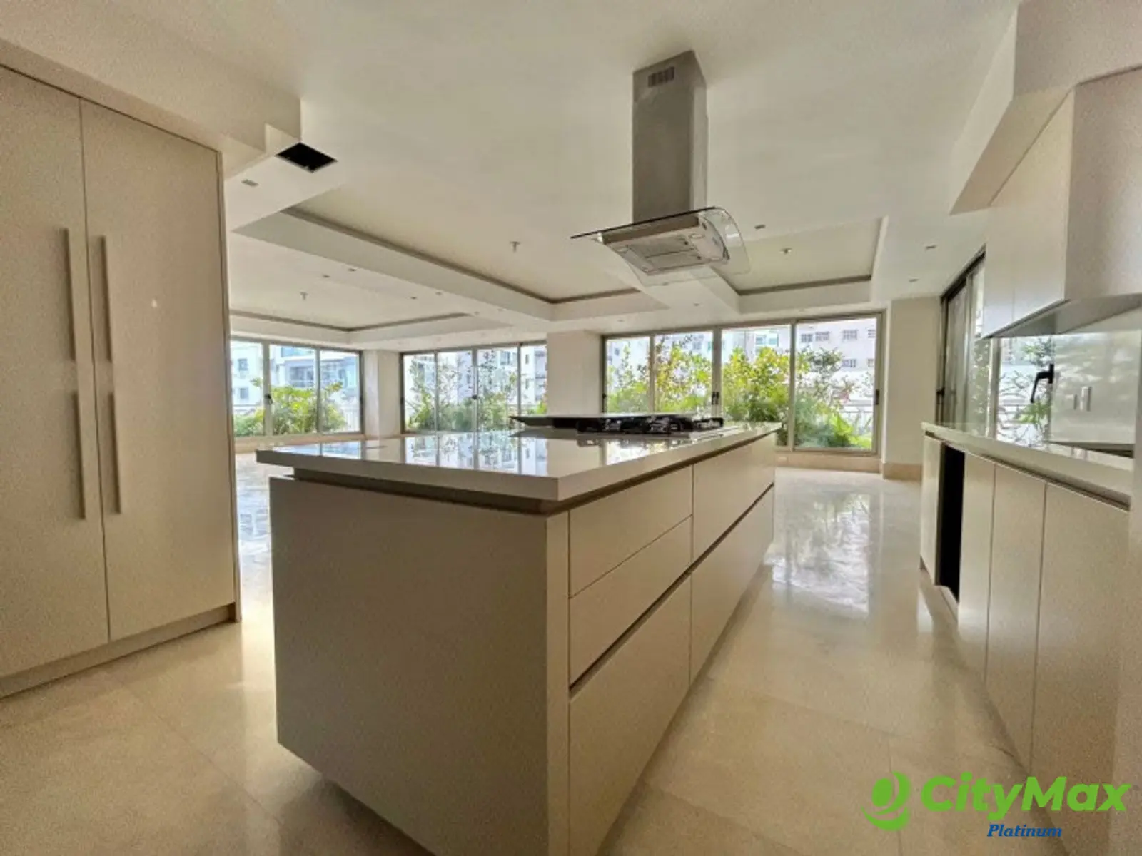 Lujoso apartamento en venta en torre eco-verde en Naco - foto 1