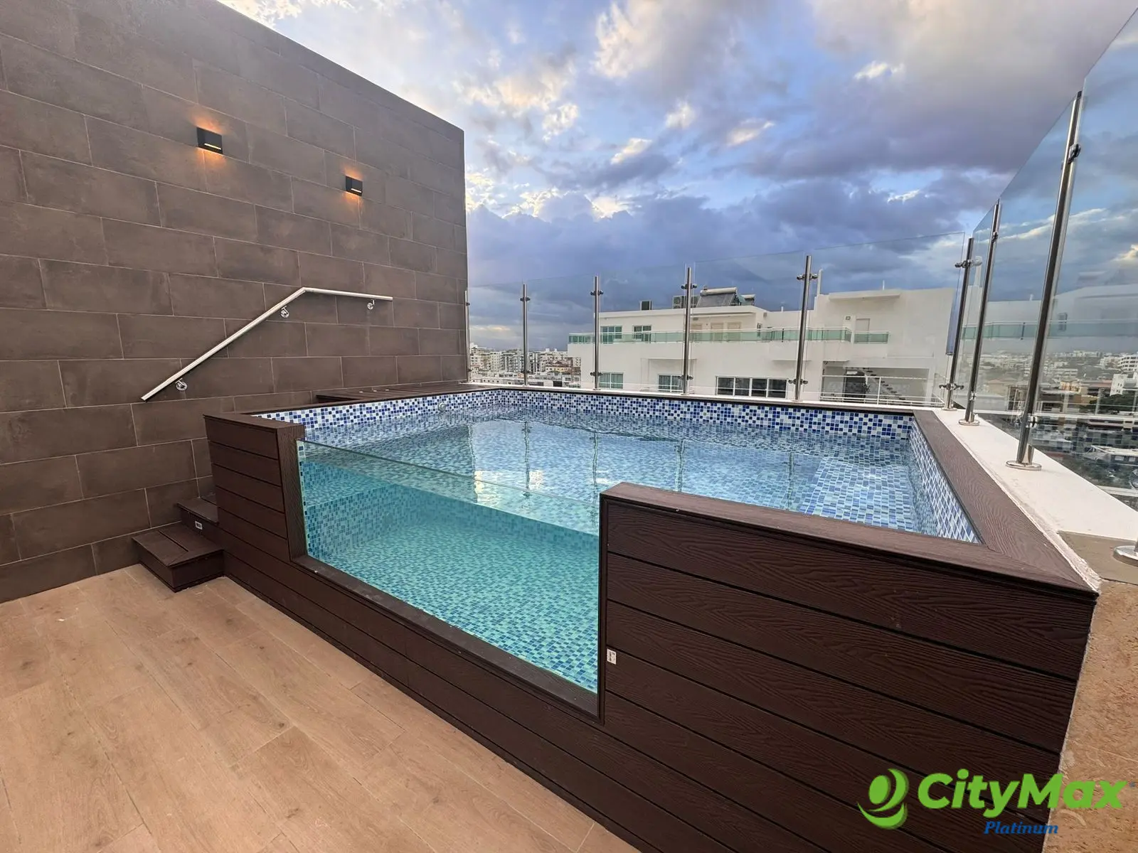 Apartamento en Venta sector Renacimiento, Santo Domingo - foto 3