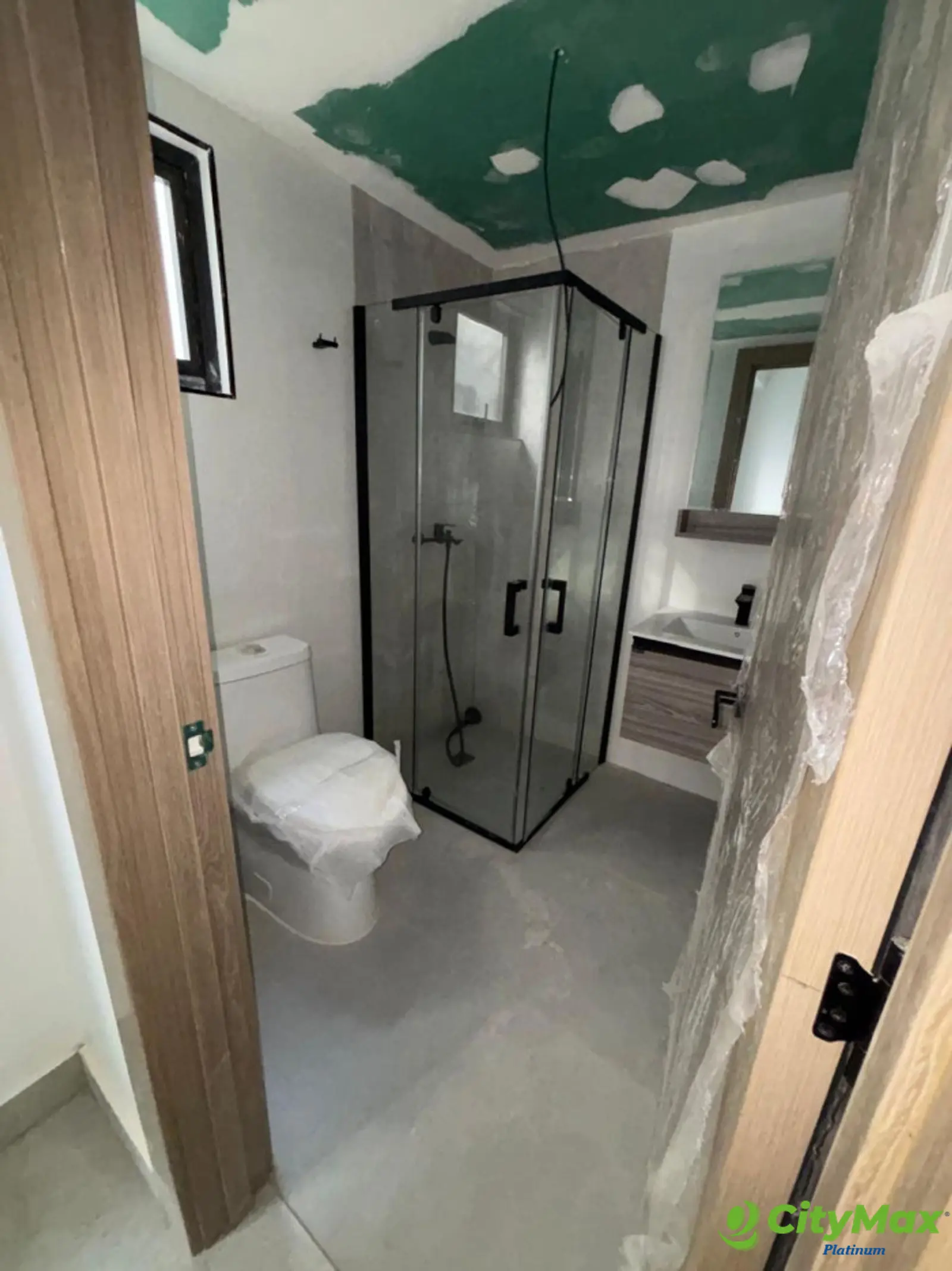 Renta apartamento en exclusivo sector Evaristo Morales - foto 11