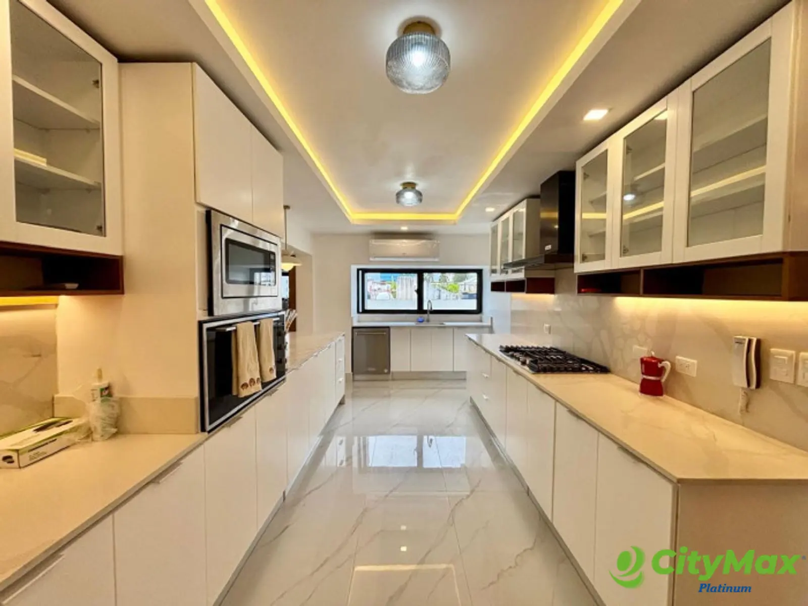 En la Av. Anacaona apartamento en venta y alquiler - foto 12