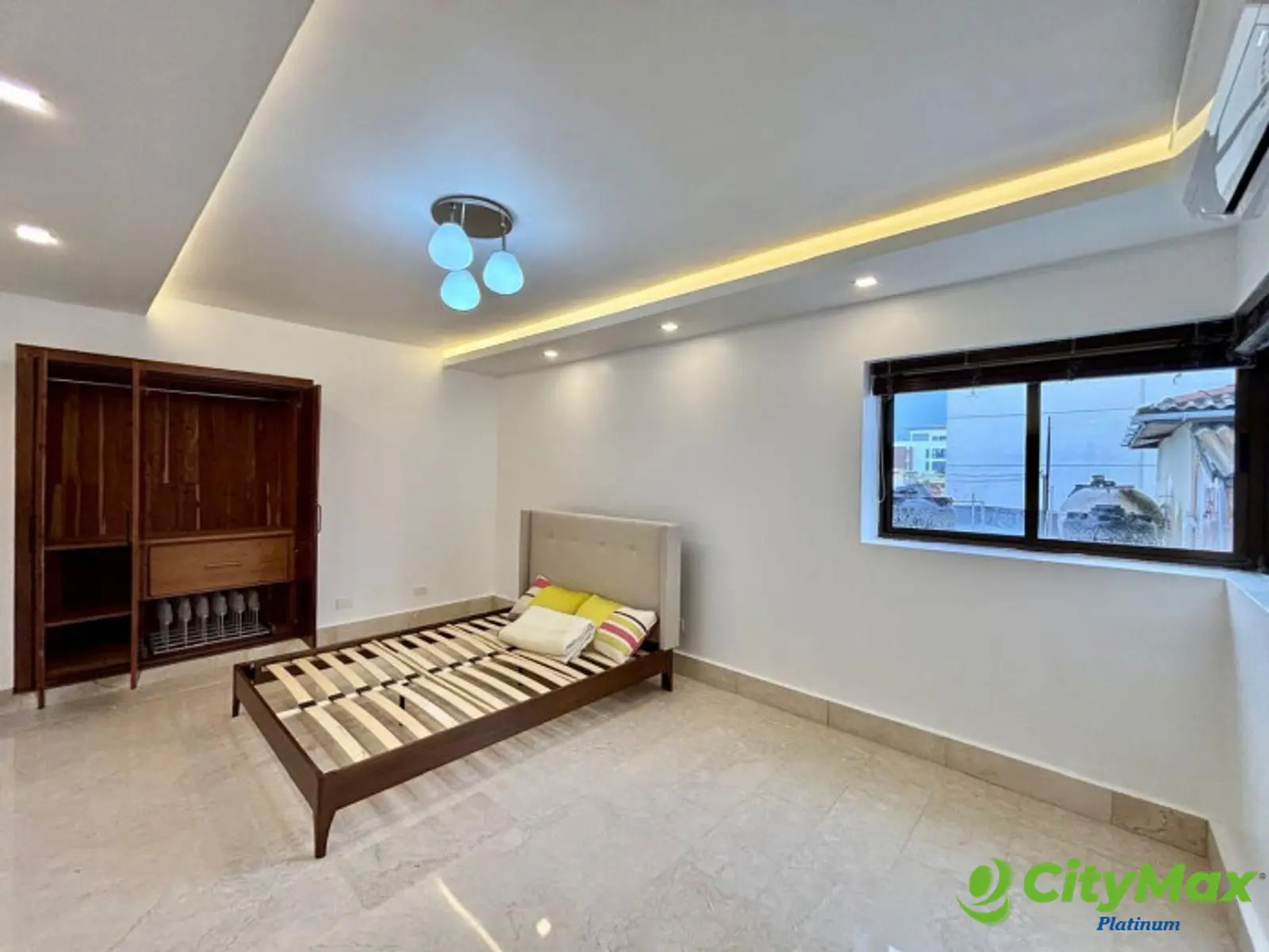 En la Av. Anacaona apartamento en venta y alquiler - foto 29