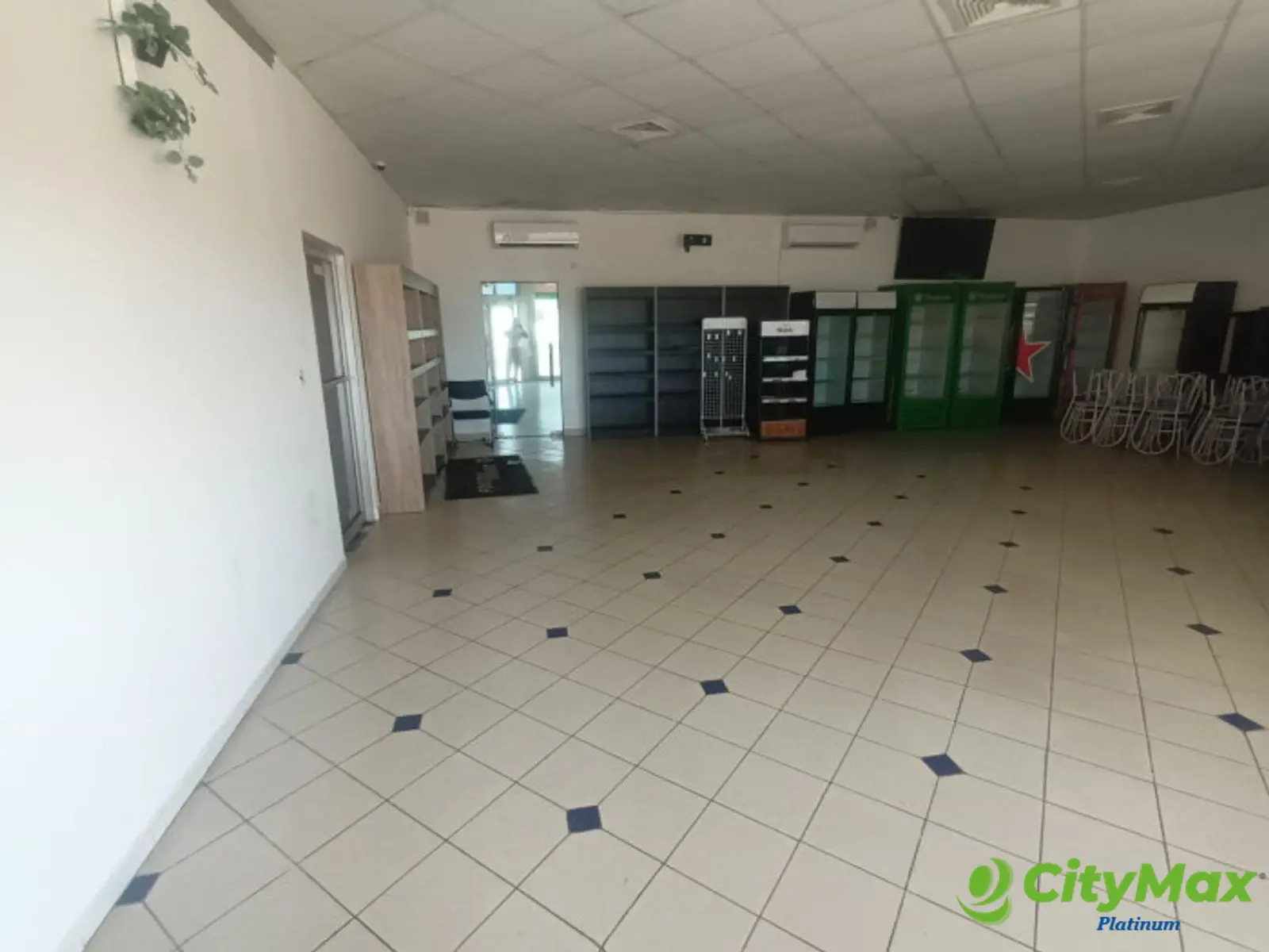 Renta de Local comercial en la Romana - foto 7