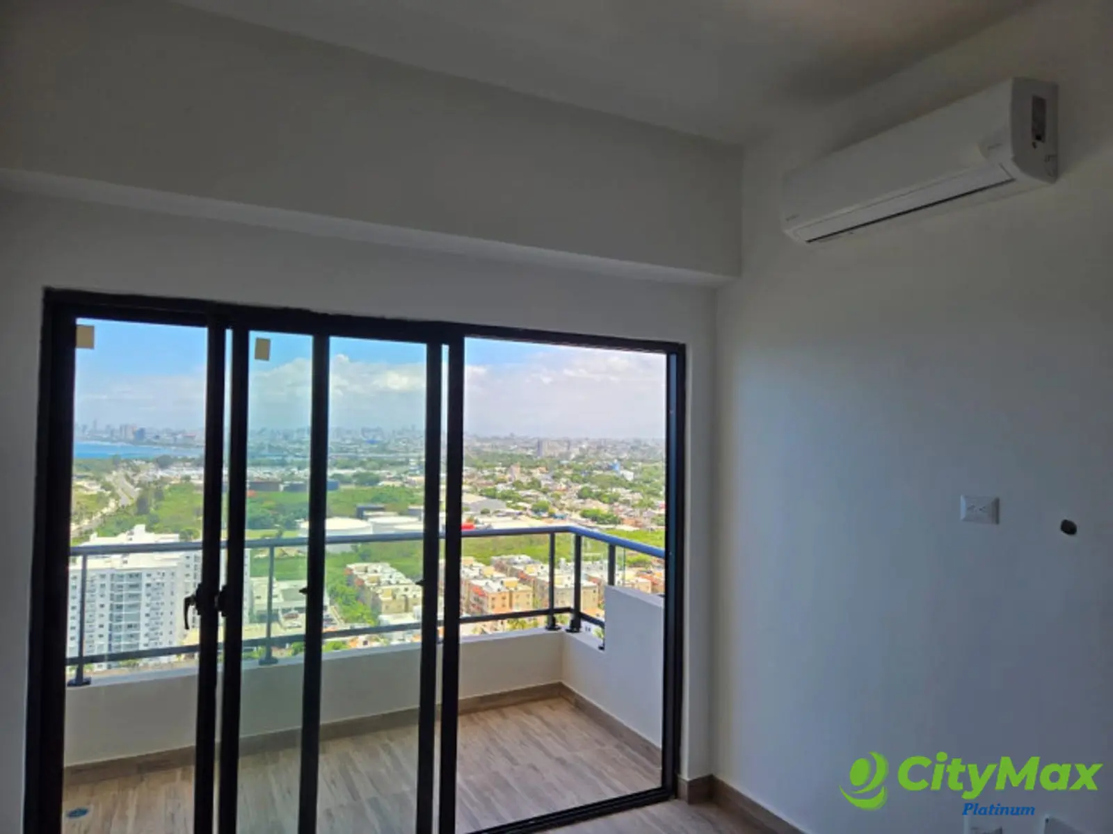 Apartamento de 1 Habitación con Vista al Mar en venta - foto 6