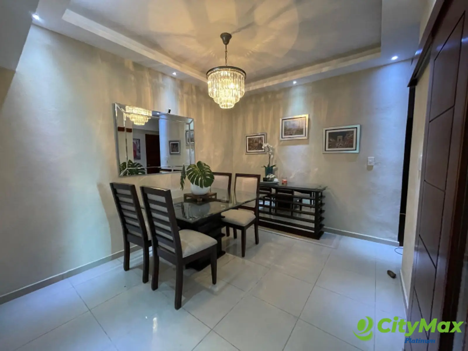 Apartamento Amueblado en Renta, en Evaristo Morales - foto 7