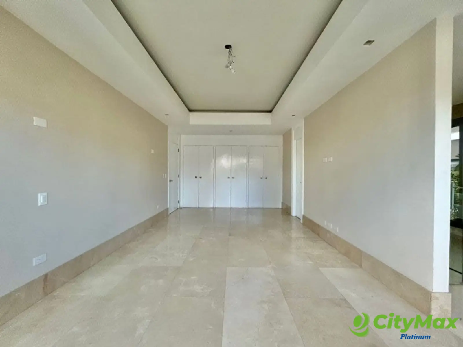 Lujoso apartamento en venta en torre eco-verde en Naco - foto 9
