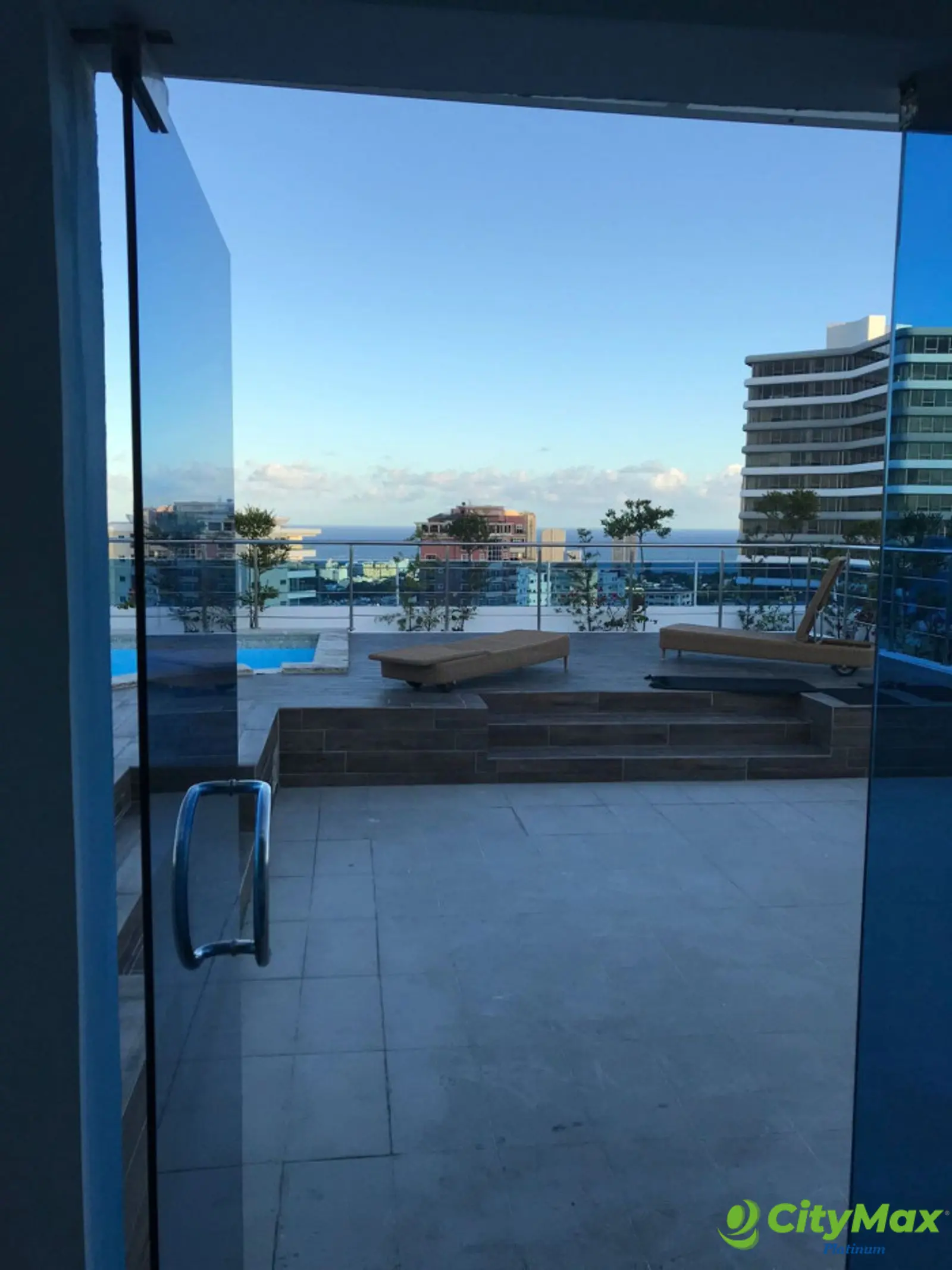 Apartamento de 3 habitaciones en venta en el Vergel - foto 2