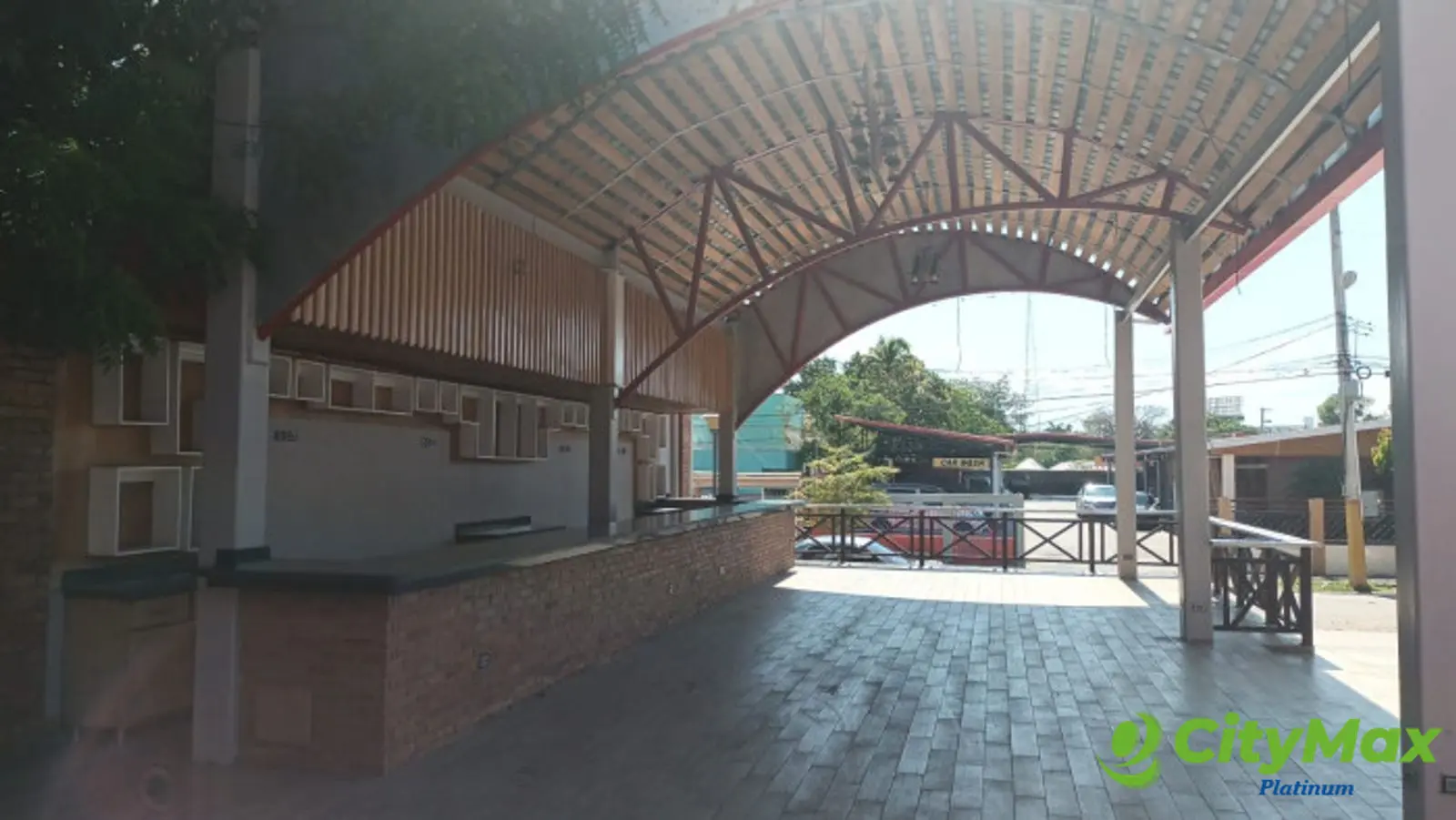 Local comercial en alquiler en San Juan de la Maguana - foto 4