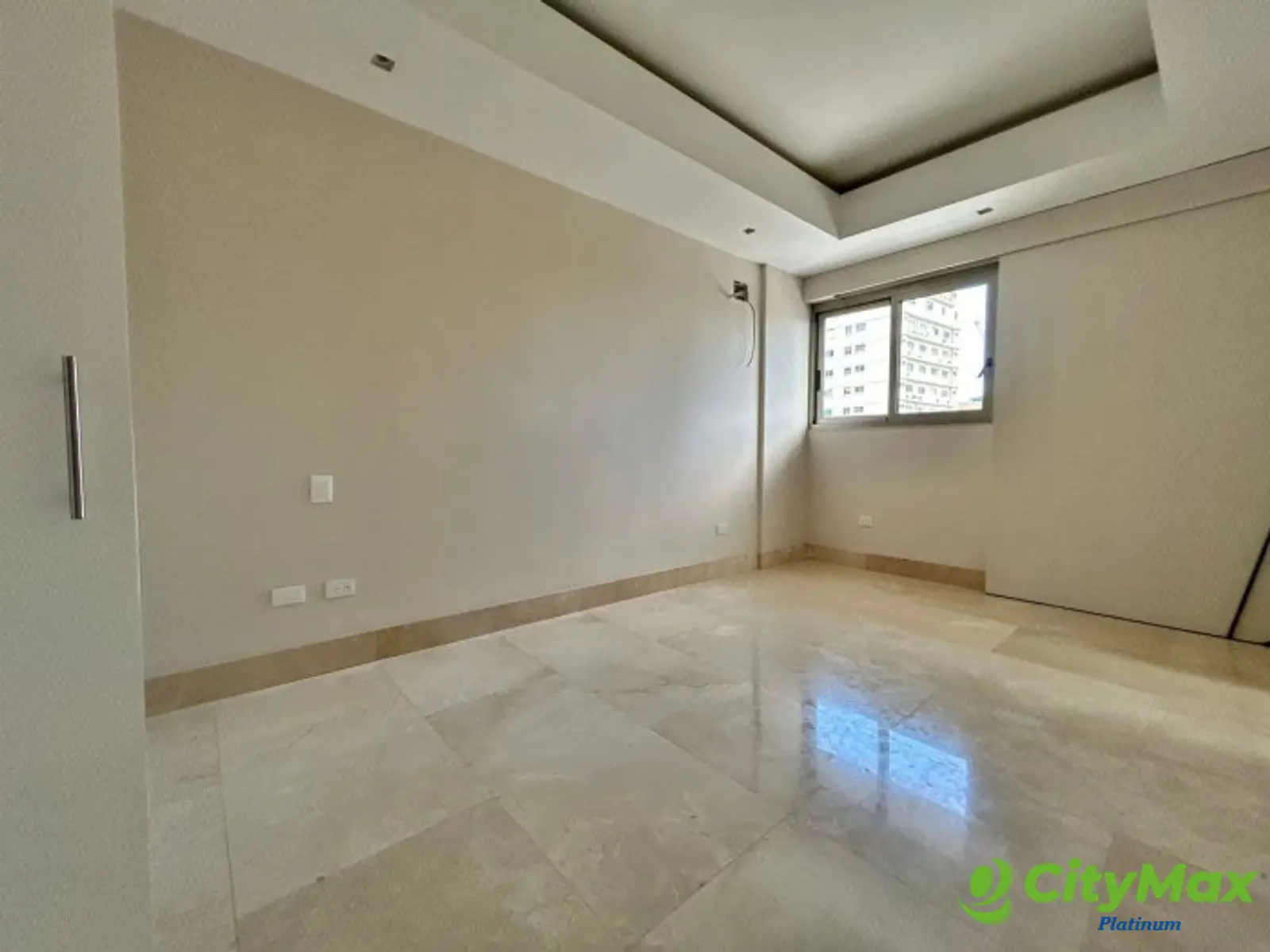 Lujoso apartamento en venta en torre eco-verde en Naco - foto 7
