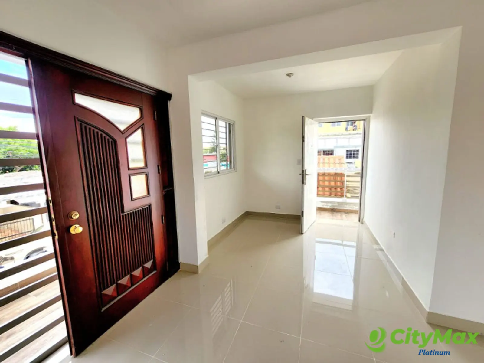Casa en Renta de 3 Habitaciones, Av. Independencia. - foto 3