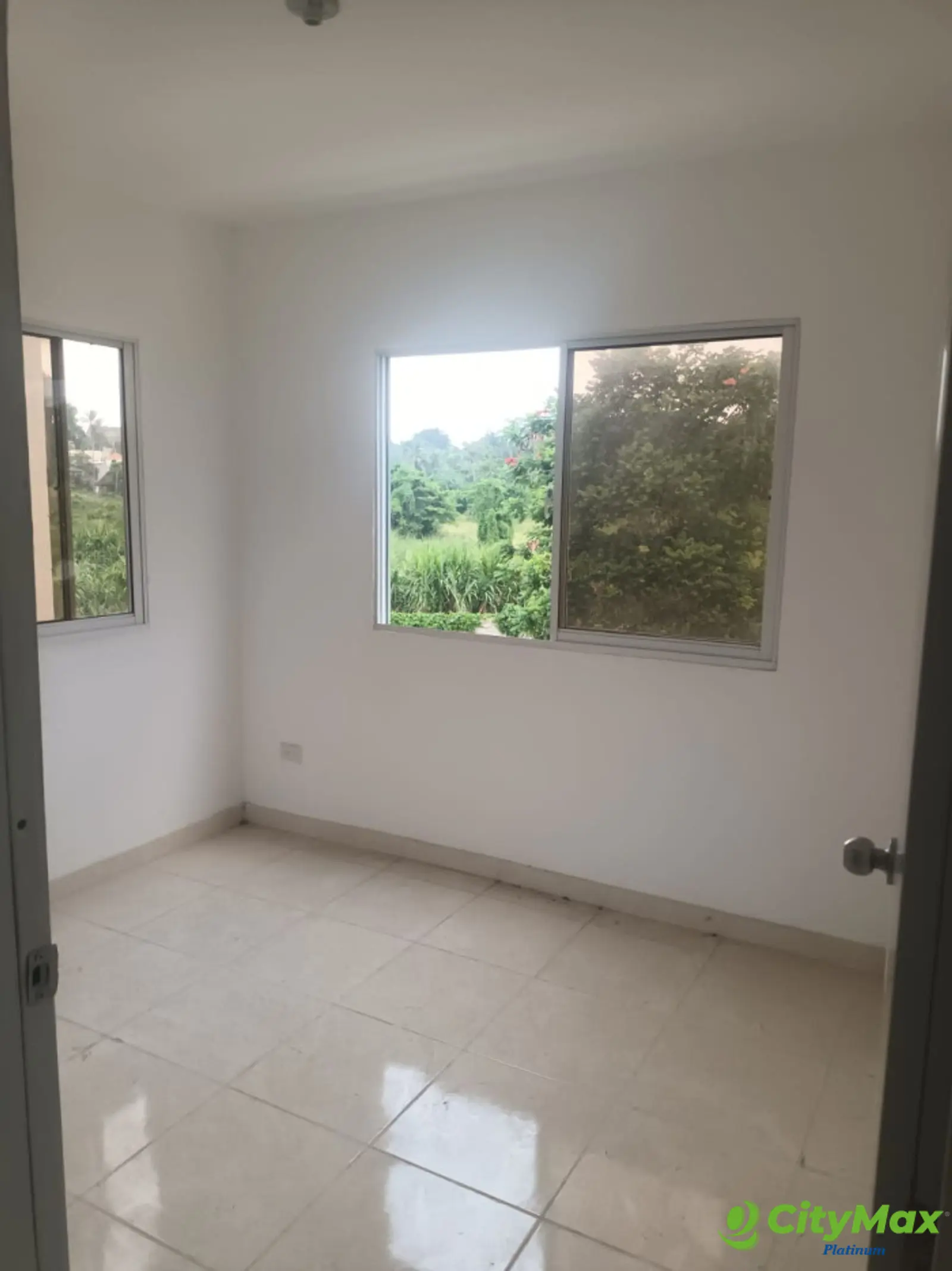 Apartamento en venta 3er Nivel en Santo Domingo - foto 8
